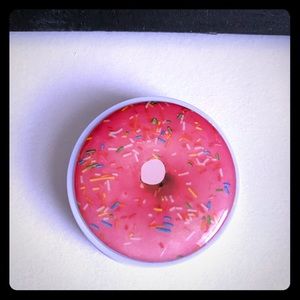 NWOT Donut Pop Socket
